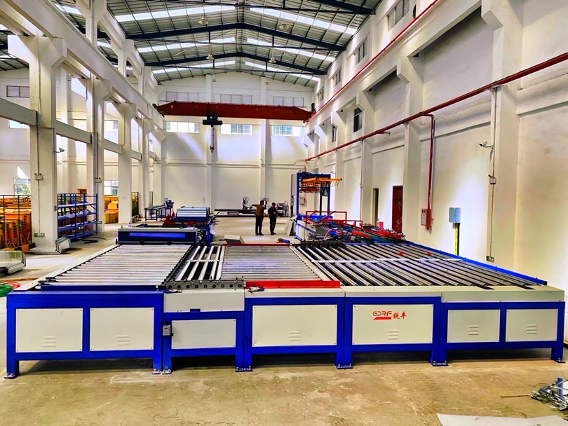 Specializing in the production of various types of ventilation duct equipment